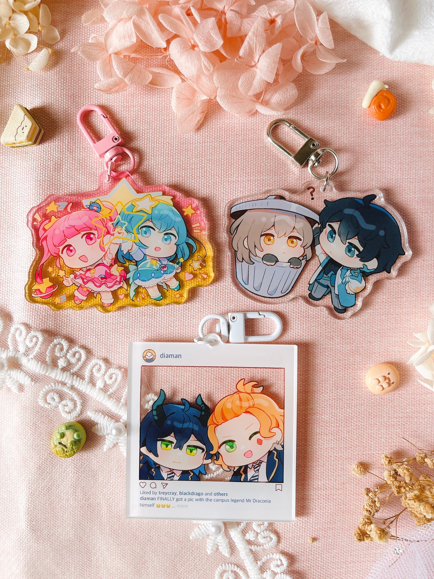 “Paku please draw __!” Ballot Charms Set 1