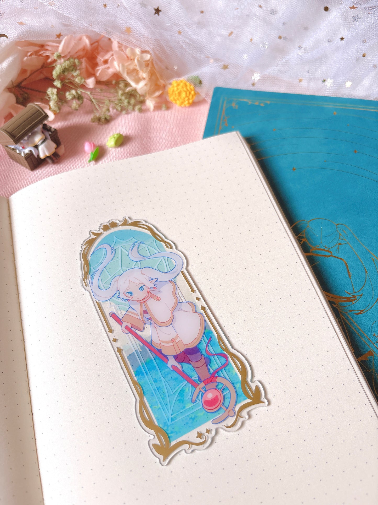 [PREORDER] Frieren Foiled Notebook (SHIPS JUNE)