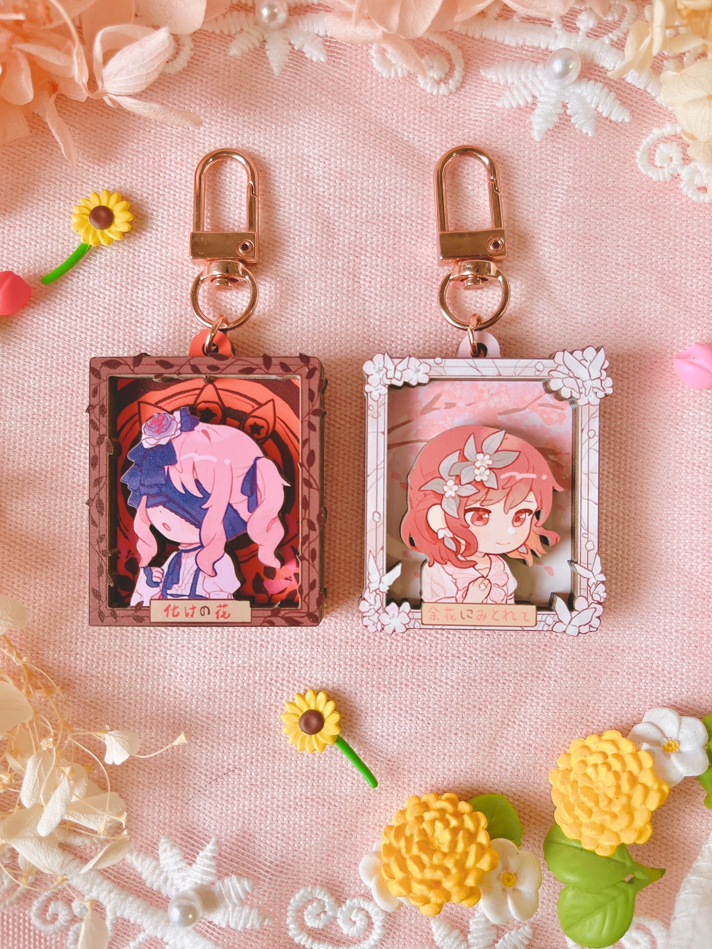 Proseka Wooden Frame Charms