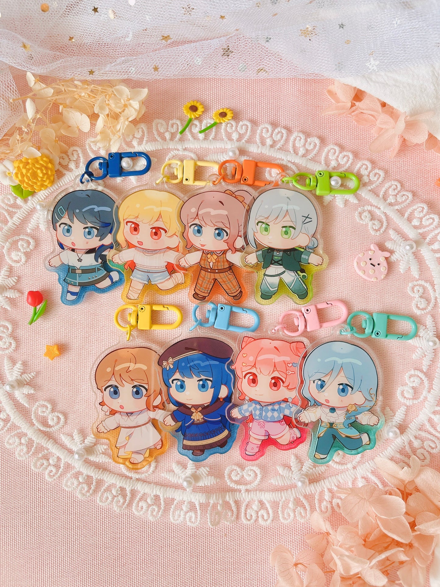 Proseka Handholding Charms