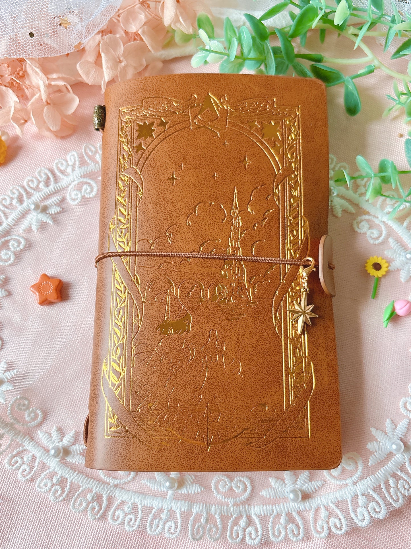 [PREORDER] WHA Notebook (SHIPS SEPT)