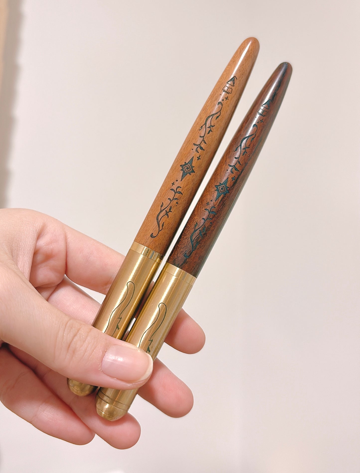 [PREORDER] WHA Pen and Pouch Set (SHIPS SEPT)